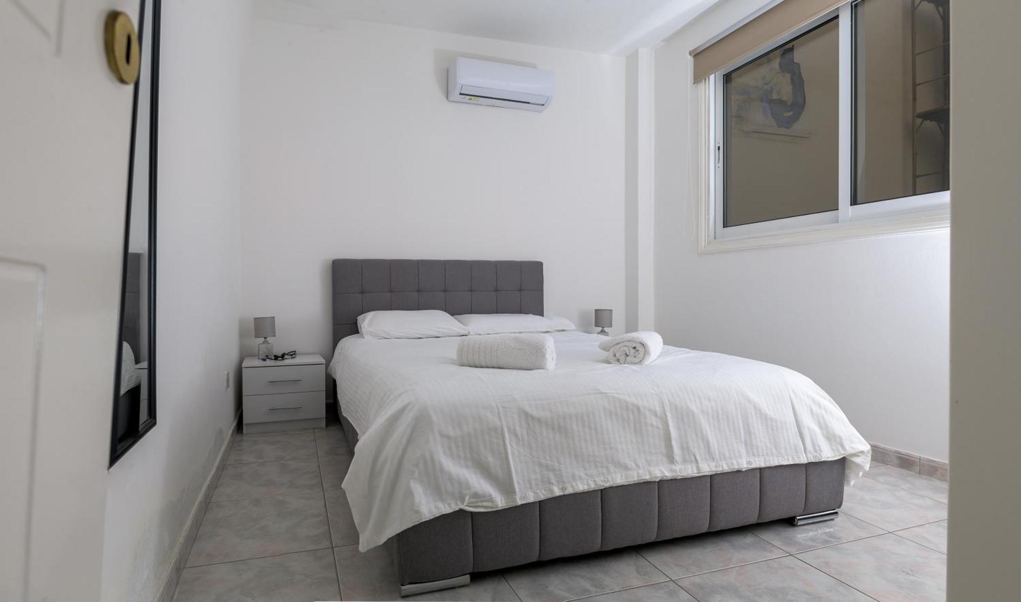 Maple Oak Apartment 401 Larnaca Dış mekan fotoğraf